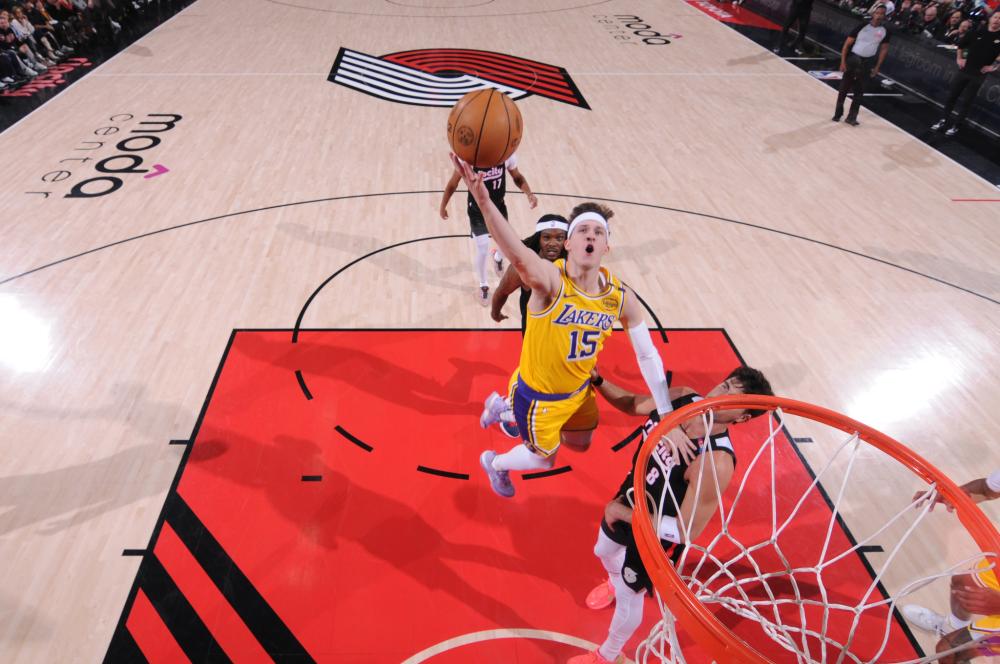 都明显落后 都明显落后